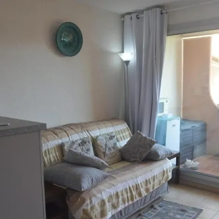 Saint-raphaël, 2 Pièces, 4 Personnes - Fr-1-226a-98 Appartamento *
